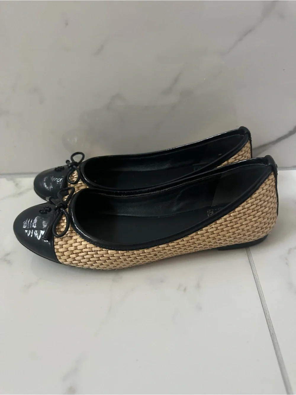 Tory Burch Black Patent & Tan Woven Ballet Flats